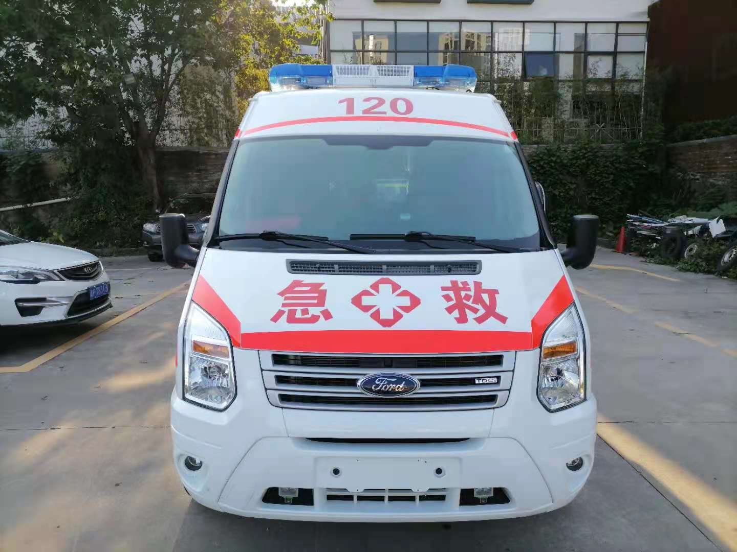 富锦县妇婴监护型护送